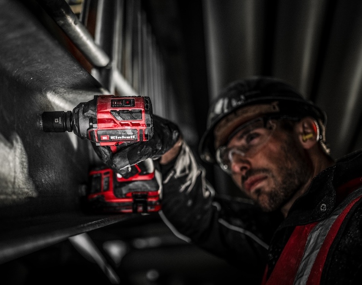 Einhell_Header_Akku-Schlagschrauber_TP-CW_18-350-C Li BL.jpg