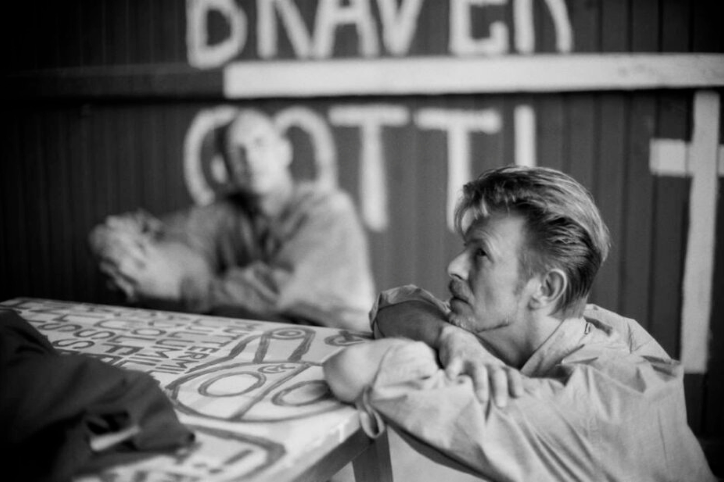 A-Day-With-David-Bowie-Christine-de-Gracy