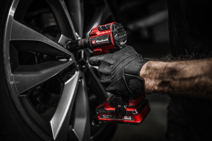 4510090_Einhell_Cordless_Drills_TP-CW_18_260_C_Li_BL_Solo_compact.jpg